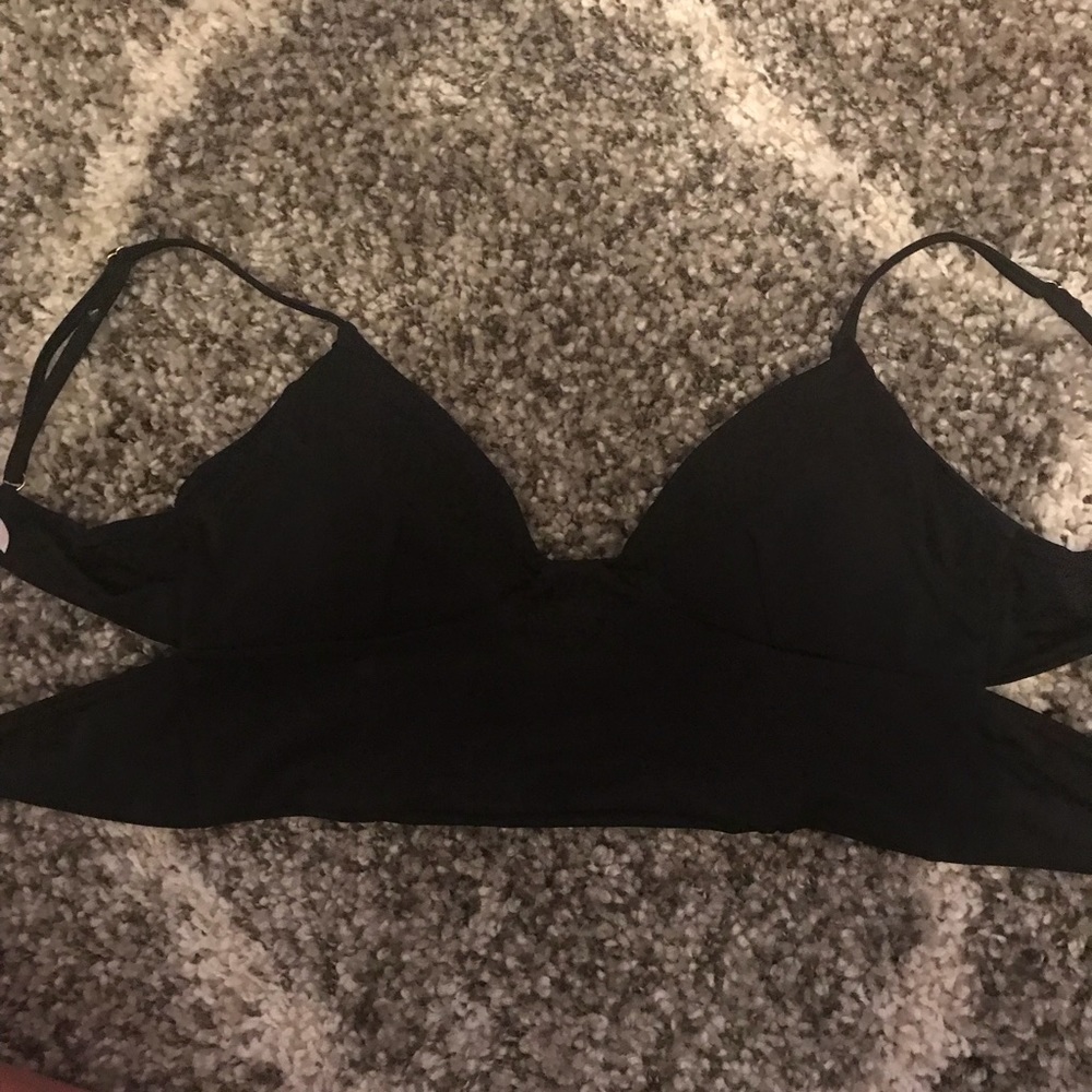 Bikini top